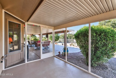 Great San Franciscan model tucked away in a quiet cul-de-sac on