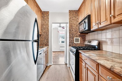 This sunny Jr. 4 corner unit is a gem in the beautifully - photo 22