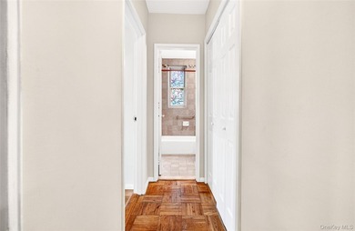 This sunny Jr. 4 corner unit is a gem in the beautifully - photo 23
