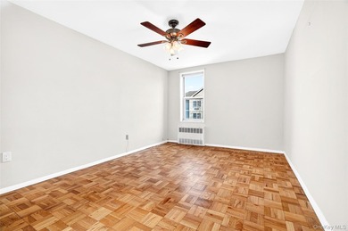 This sunny Jr. 4 corner unit is a gem in the beautifully - photo 28