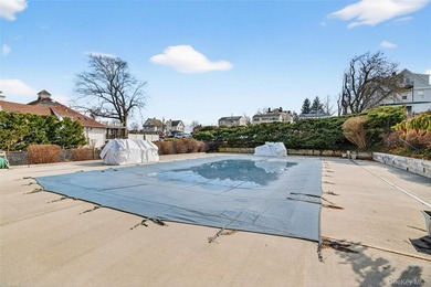This sunny Jr. 4 corner unit is a gem in the beautifully - photo 31