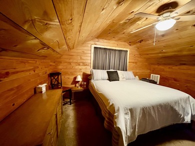 Looking For peace & quit. This Cabin, like home, is situated at - photo 36