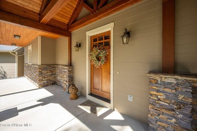 Schweitzer Mountain and filtered lake views, deeded sandy beach - photo 10