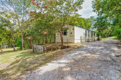 Lake Home For Sale in Gordonville, Texas