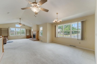 Priced below assessed value! Welcome to this well-maintained - photo 17