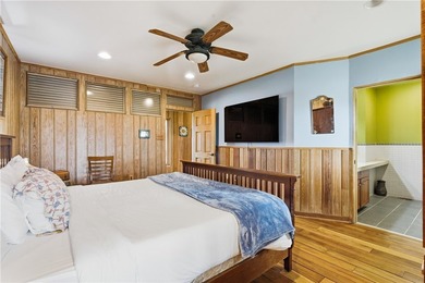 *Summer Place* is one of Port Aransas' most iconic coastal - photo 23