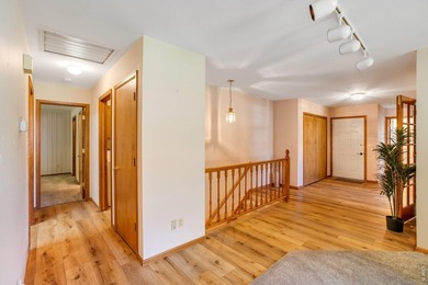 Enjoy living in this beautifully maintained paired patio home - photo 3
