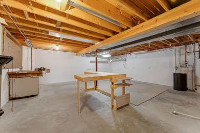 Priced below assessed value! Welcome to this well-maintained - photo 42