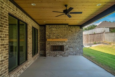 Welcome to refined living in the highly sought-after Arlington - photo 43