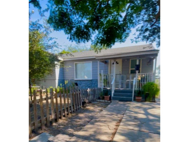 Welcome to this Charming and Cozy home that has been well loved - photo 3