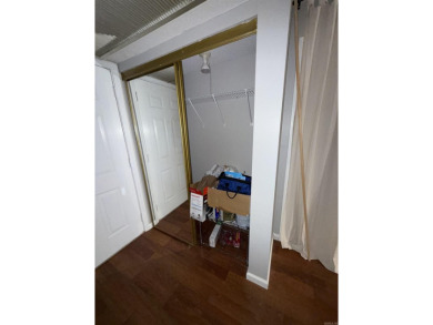 UPDATED STUDIO is ready for your furnishings. New and never used - photo 13