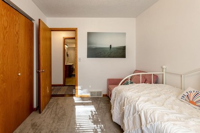 Welcome home to 1702 N Southgate! Move right in to this very - photo 29