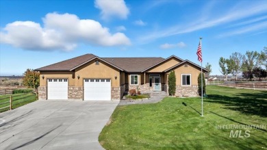 Snake River - Twin Falls County Home For Sale in Buhl Idaho