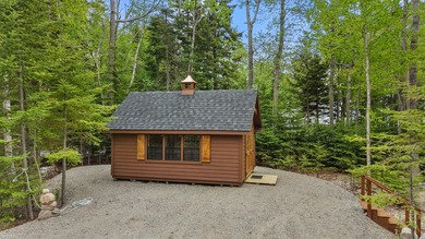 Welcome to a beautiful waterfront setting on Back Bay, ideal for - photo 7