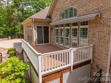 Welcome to 6627 Harbor Oaks Drive- a refined blend of luxury and - photo 41