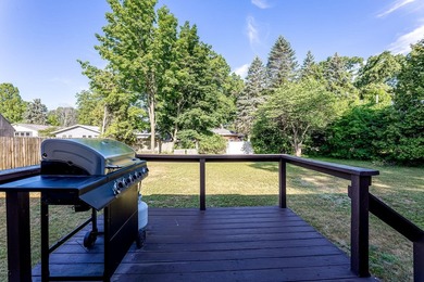 Welcome home to 1702 N Southgate! Move right in to this very - photo 48