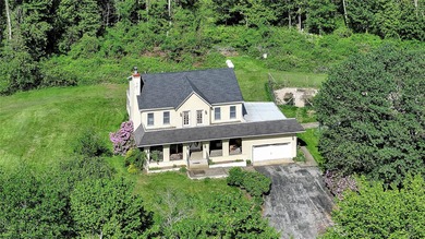 (private lake, pond, coastal) Home Sale Pending in Wallkill New York