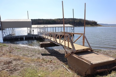Discover the perfect blend of privacy, nature, and lake living - photo 17