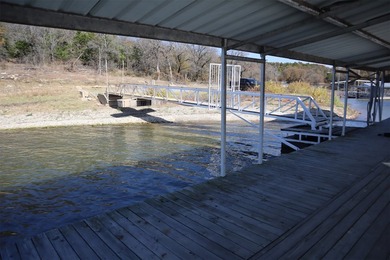 Discover the perfect blend of privacy, nature, and lake living - photo 21