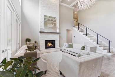 Welcome to an extraordinary luxurious retreat nestled in the - photo 25