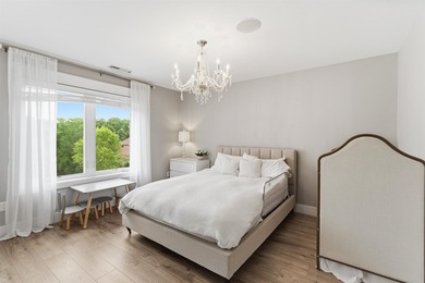Welcome to an extraordinary luxurious retreat nestled in the - photo 36