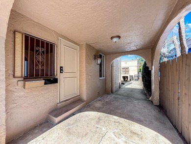 FANTASTIC OPPORTUNITY! Spanish Mission style home with Guest - photo 8