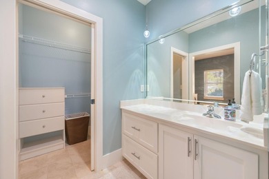 Located in the gated community of Maravilla & tucked away in a - photo 13