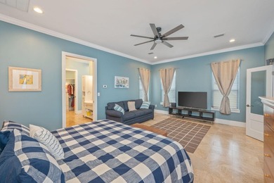 Located in the gated community of Maravilla & tucked away in a - photo 29