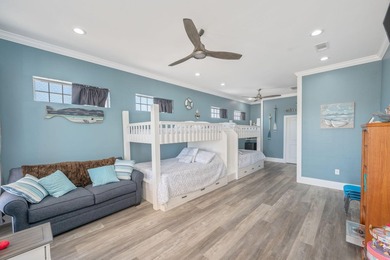 Located in the gated community of Maravilla & tucked away in a - photo 38