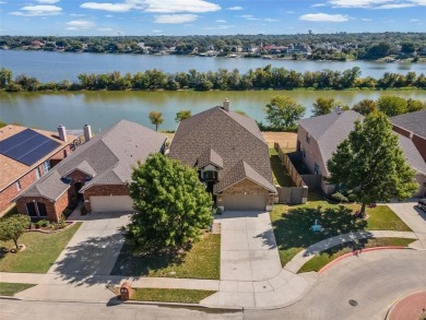 Lake Home For Sale in Fort Worth, Texas