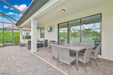 Experience elevated SOUTHWEST FLORIDA LIVING in this IMMACULATE - photo 11