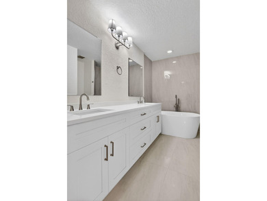 Welcome to 6647 Boca Hermosa Lane! Just renovated and move-in - photo 15