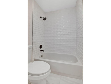 Welcome to 6647 Boca Hermosa Lane! Just renovated and move-in - photo 21