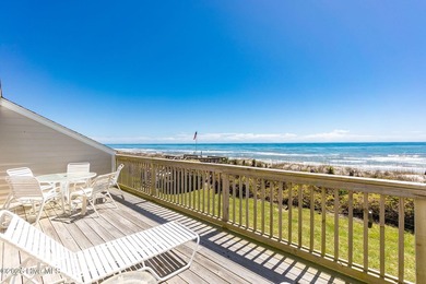 Amazing ocean views and effortless coastal living await in this - photo 1
