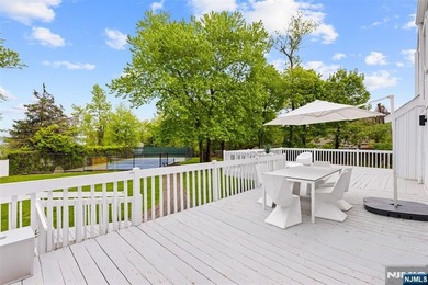EXPERIENCE REFIND LUXURY & RESORT-LIKE LIVING IN FULLY - photo 44
