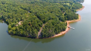 Discover the perfect blend of privacy and waterfront beauty with - photo 9