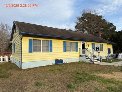 Excitement is the word for today. This Chincoteague beauty has a - photo 3