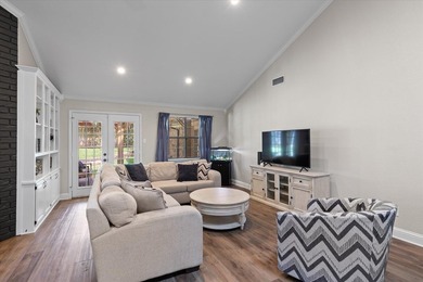 Additional listing photo 4