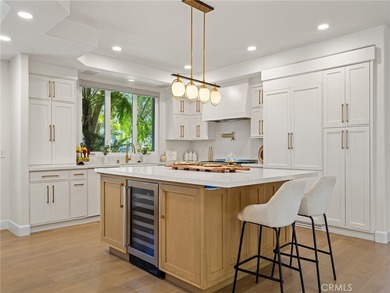 Coastal Cape Cod Estate with ADU in Manhattan Beach Tree Section - photo 12