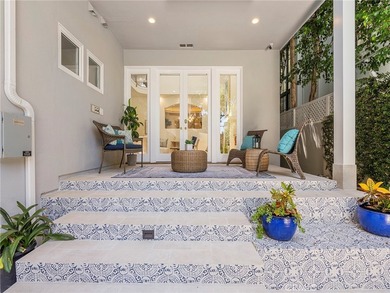 Coastal Cape Cod Estate with ADU in Manhattan Beach Tree Section - photo 41