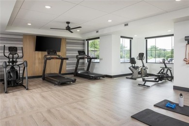 Welcome to easy, maintenance-free living at The American - photo 9