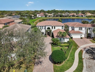 Lake Home For Sale in Palm Beach Gardens, Florida