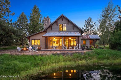 This beautiful 4-bedroom, 4.5-bathroom cottage offers 3,094 - photo 2