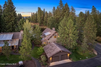 This beautiful 4-bedroom, 4.5-bathroom cottage offers 3,094 - photo 5