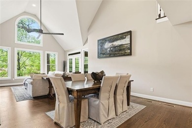 Lakefront living on Lake Arrowhead takes center stage here, with - photo 18
