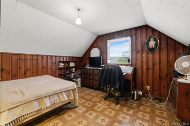 Charming brick home in tree-lined Oakland Gardens. This - photo 18
