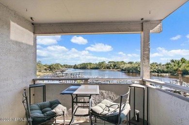 WHERE MODERN DESIGN MEETS WATERFRONT PERFECTION! Welcome to this