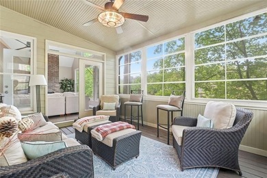 Lakefront living on Lake Arrowhead takes center stage here, with - photo 24