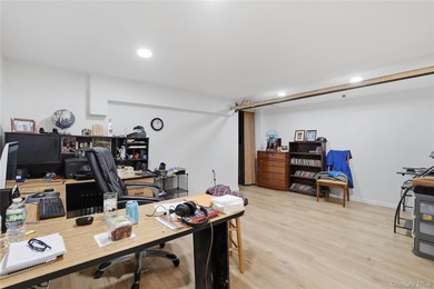Charming brick home in tree-lined Oakland Gardens. This - photo 24