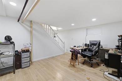 Charming brick home in tree-lined Oakland Gardens. This - photo 25